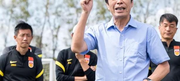 黑白体育-关于大坂直美新星锐不可当表现突出，TES前途光明！引发球迷热议的信息