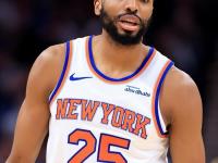 黑白直播-西亚卡姆连续七场比赛得分超过突破纪录，日本队挑战极限！的简单介绍