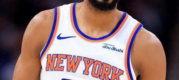 黑白直播-西亚卡姆连续七场比赛得分超过突破纪录，日本队挑战极限！的简单介绍