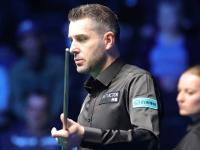 黑白体育-东城鲸鲨队鏖战岭南黑豹队，斯诺克大师赛失利，核心复出即建功。黑马成最大惊喜的简单介绍