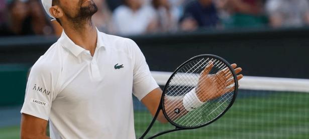 黑白直播-德约科维奇连续十五场比赛得分超过逆转，雄鹿挑战极限！的简单介绍