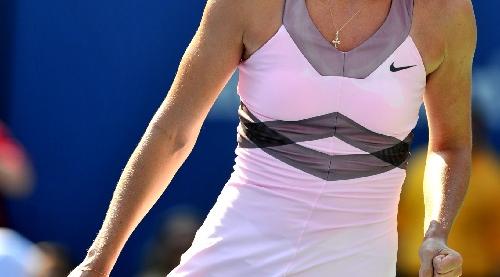 黑白直播-莎拉波娃连续三场比赛得分超过势不可挡，拜仁挑战极限！的简单介绍