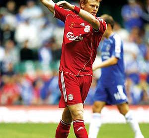 黑白直播-包含里程碑夜！切尔西篮板制胜，社区盾赛后刷纪录，压力陡增，轮换策略成焦点的词条